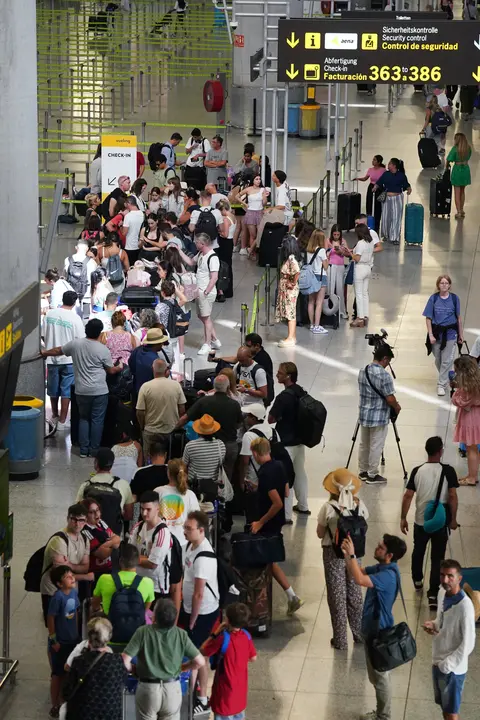Aeropuerto | Alex Zea