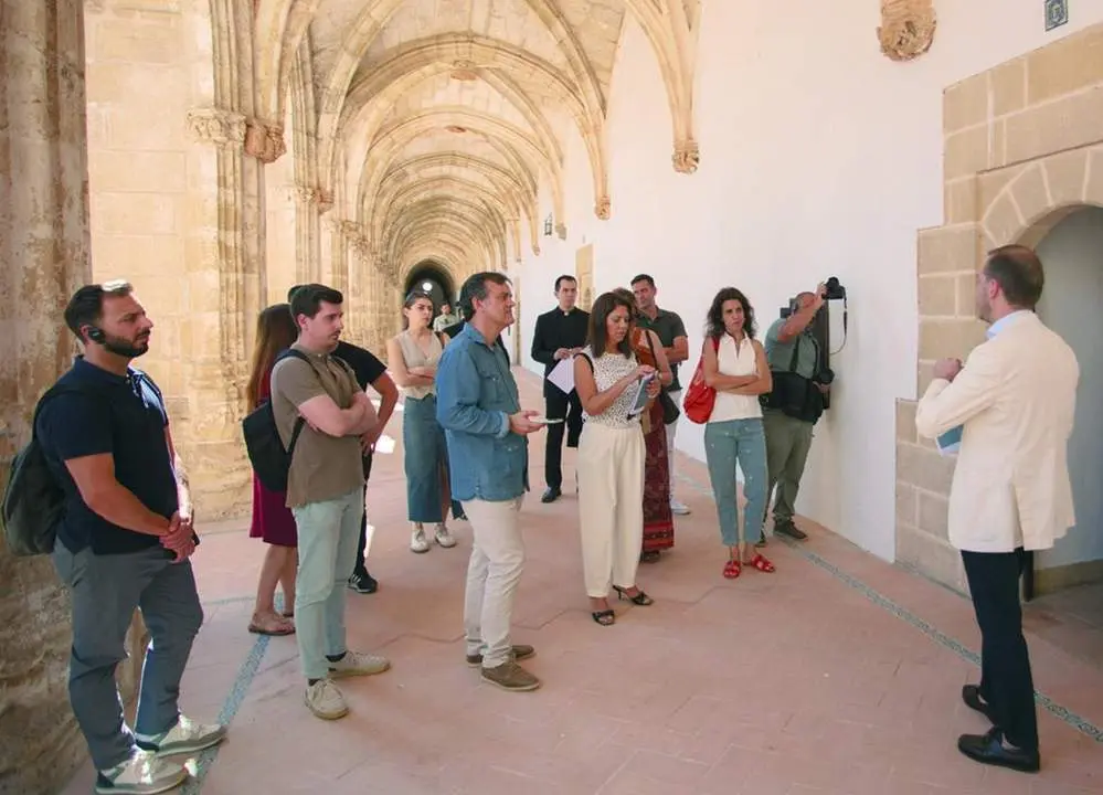  Una visita guiada a la Cartuja de Jerez - Viva 