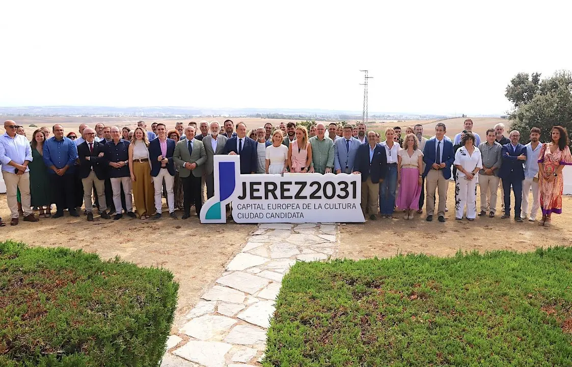  Foto de familia de todos los alcaldes asistentes al acto. | Jerez 2031 