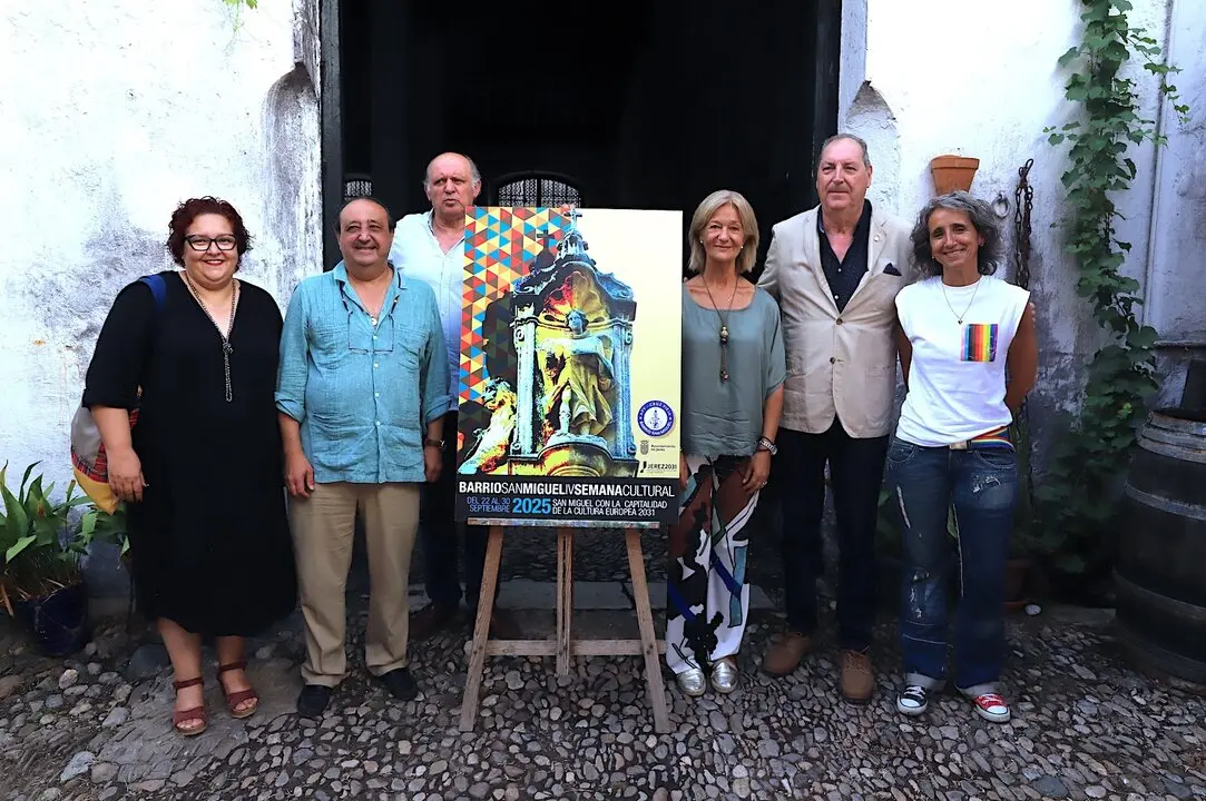  Carmen Pina y Paco Zurita en la presentaci&oacute;n de La Semana Cultural de San Miguel. | jerez.es 