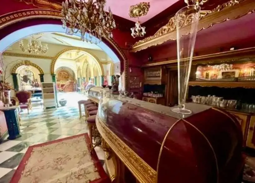  Interior del antiguo 'palacio de oro'. | Viva Jerez. 