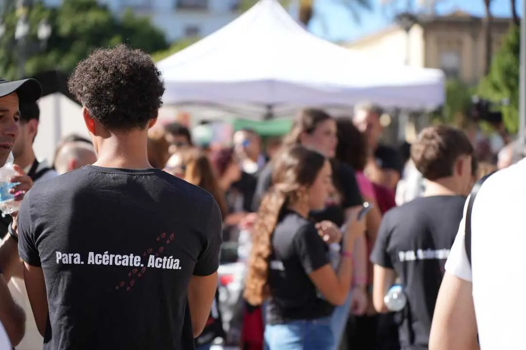  Lectura del manifiesto de C&aacute;ritas en la plaza del Arenal. | David Mart&iacute;nez. 
