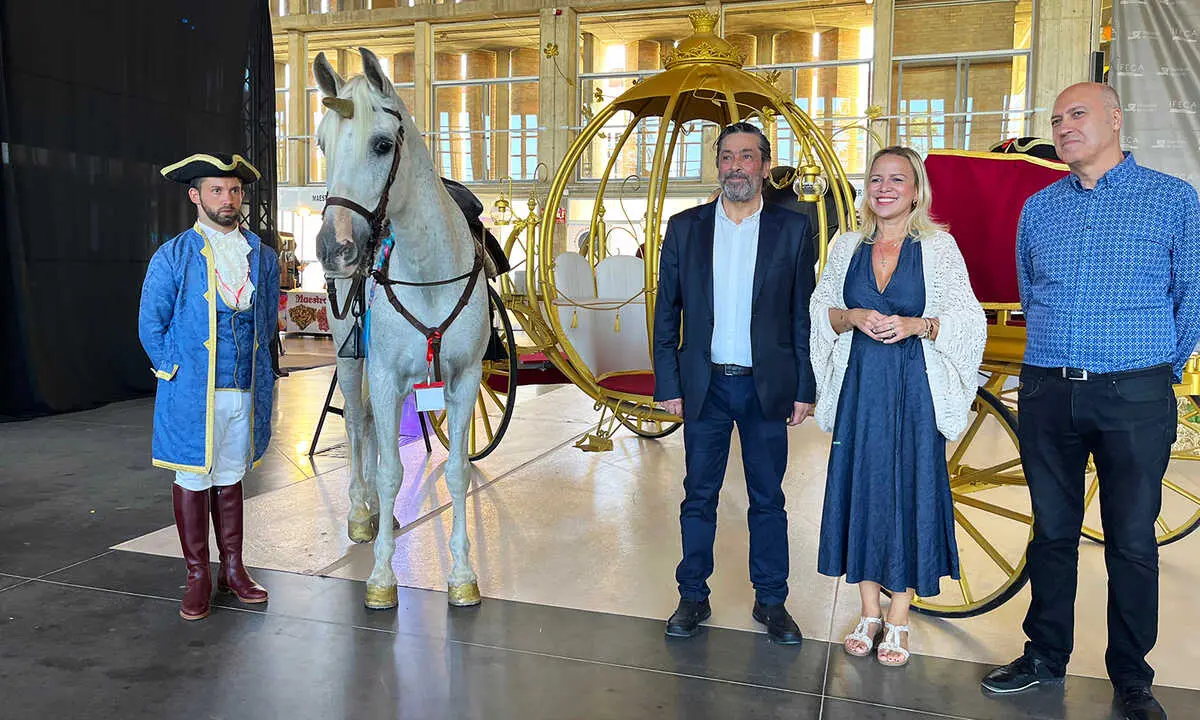  Inauguraci&oacute;n de Bodasur. 
