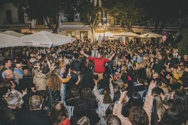  Una imagen de la Plaza de Plateros, en Jerez, en v&iacute;speras de Navidad. - Cristo Garc&iacute;a 