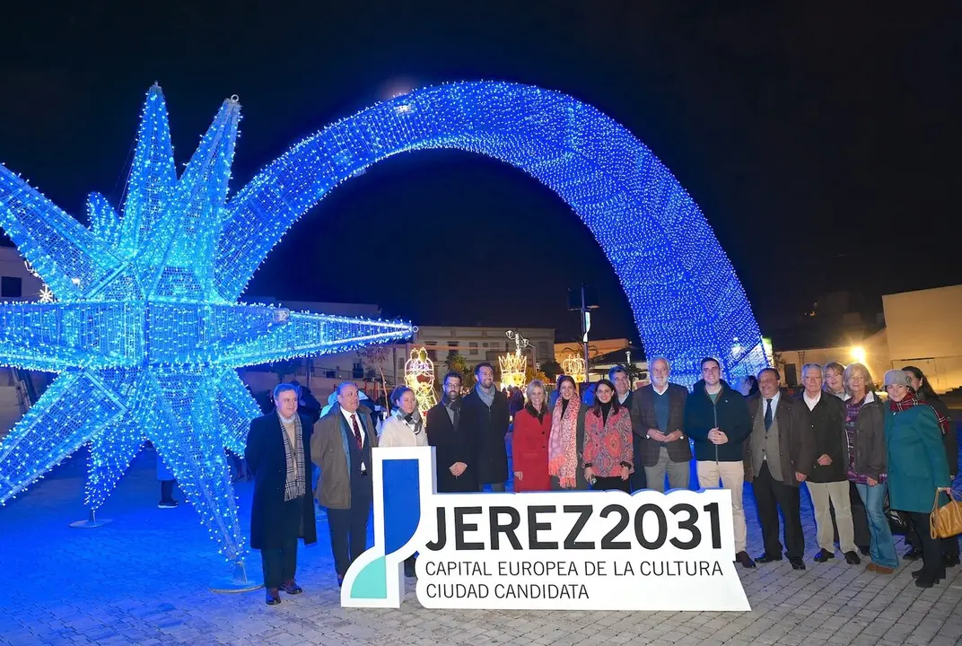  La Estrella de Oriente que ilumina la plaza Bel&eacute;n. |  Jerez.es 