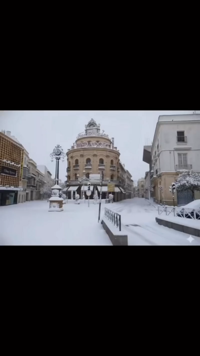 La IA recrea c&oacute;mo ser&iacute;an algunos de los escenarios m&aacute;s emblem&aacute;ticos de Jerez bajo la nieve