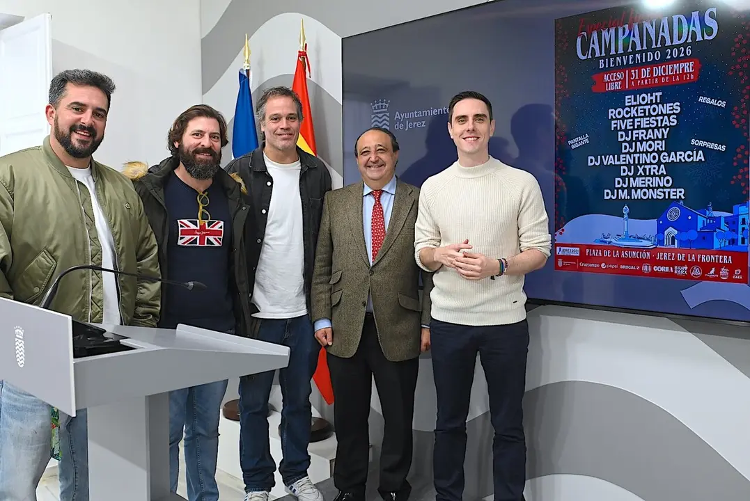  Espinar y Zurita, en la presentaci&oacute;n de la fiesta de Nochevieja. | Viva Jerez. 