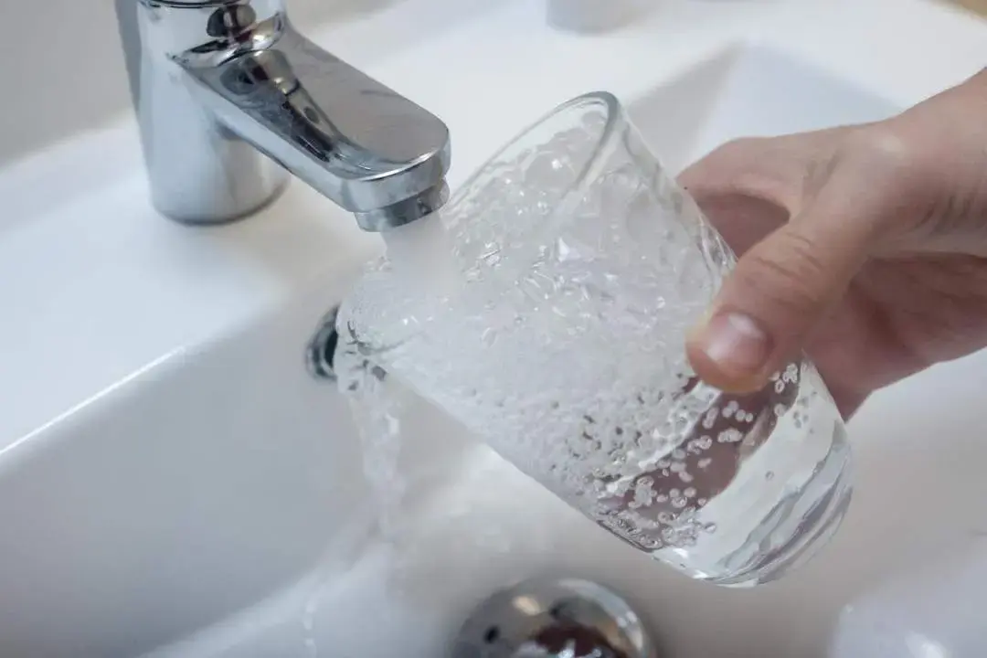 Agua de un grifo. | EP