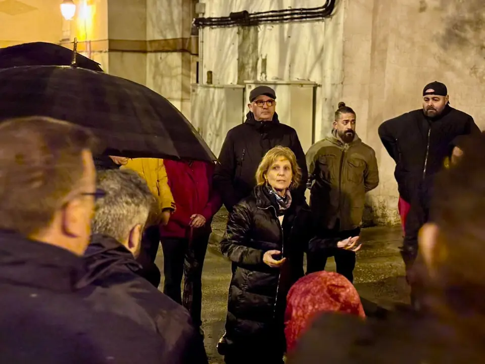  La alcaldesa con los vecinos de La Liberaci&oacute;n. |  Jerez.es 