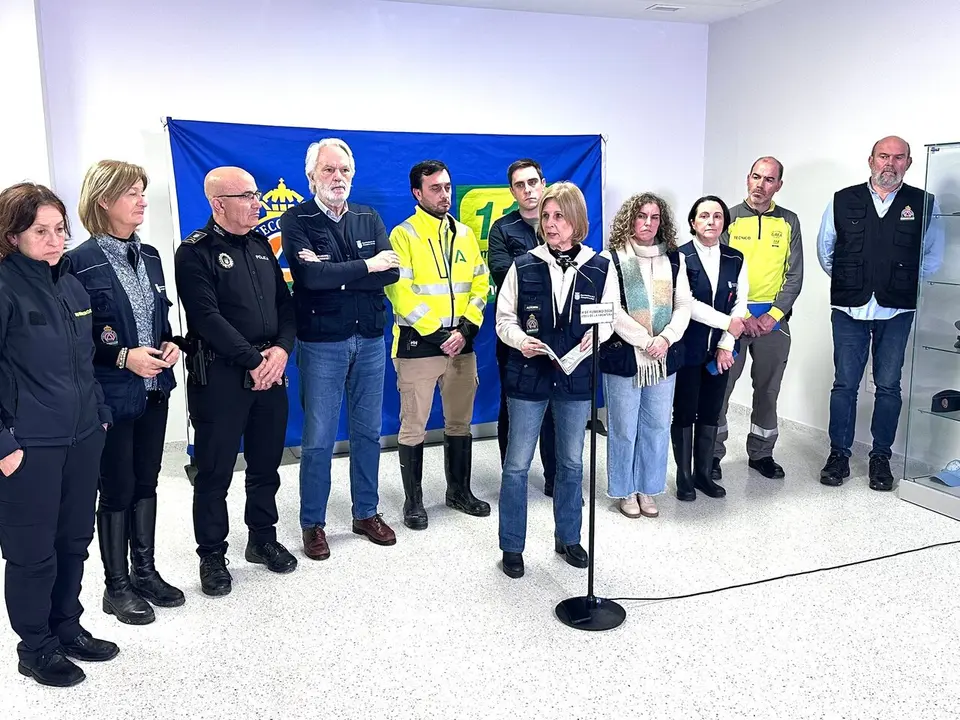  La alcaldesa, Mar&iacute;a Jos&eacute; Garc&iacute;a-Pelayo, en su comparecencia ante los medios. | Viva Jerez. 