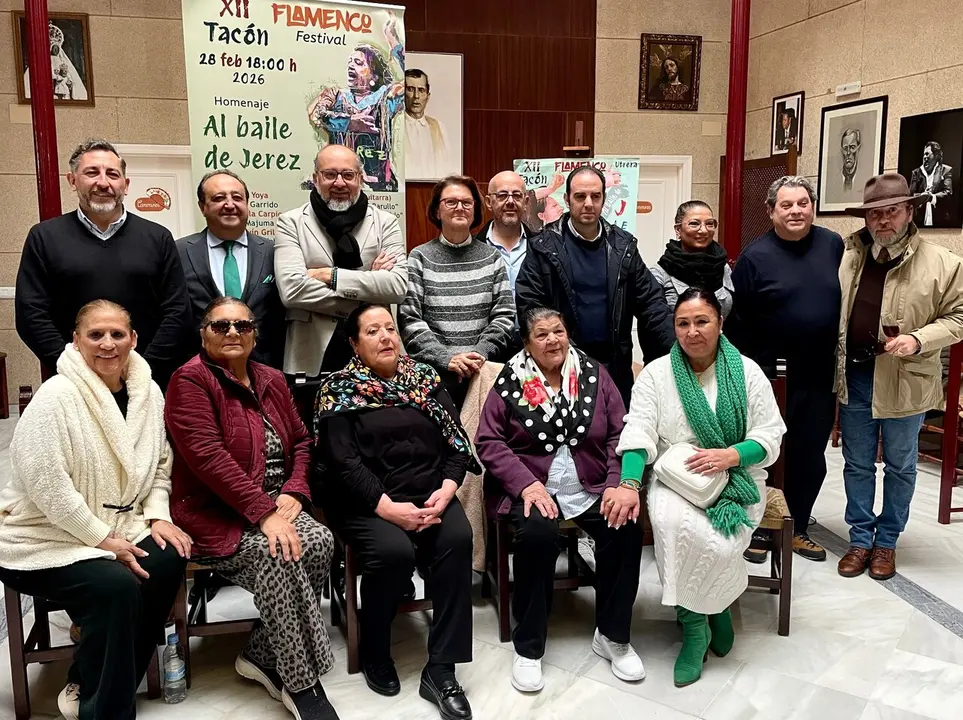  La Pe&ntilde;a T&iacute;o Jos&eacute; de Paula ha acogido la presentaci&oacute;n oficial del certamen. | JG 