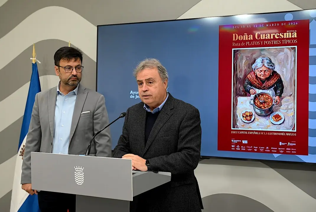  Carrasco y Real en la presentaci&oacute;n de la Ruta de recetas Do&ntilde;a Cuaresma. |  jerez.es 