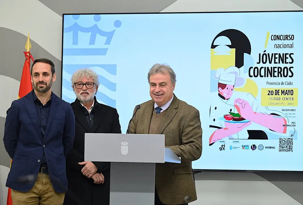  Luis Romero y Antonio Real en la presentaci&oacute;n del Concurso de J&oacute;venes Cocineros. |  jerez.es 