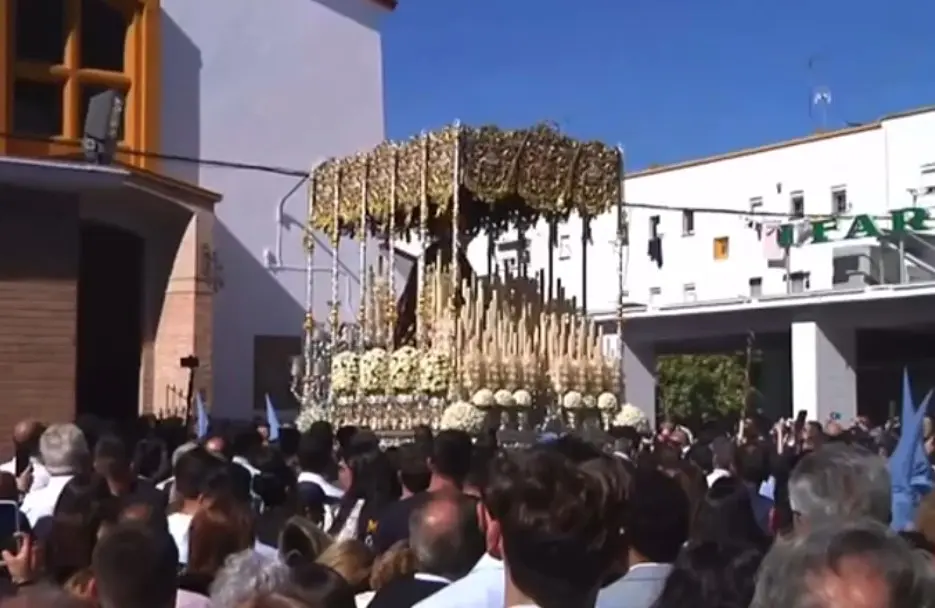 Mar&iacute;a Sant&iacute;sima de la Concepci&oacute;n Coronada | VJ