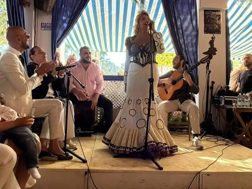 Una actuaci&oacute;n en la pe&ntilde;a de la Buler&iacute;a | Viva