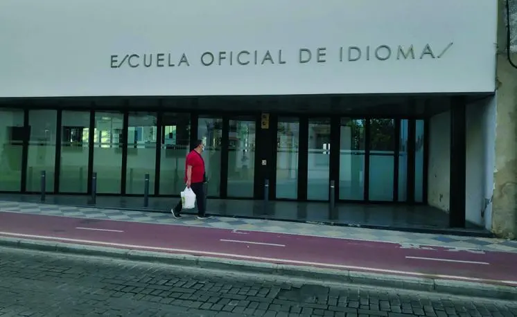  Las instalaciones de la Escuela Oficial de Idiomas de Jerez. - Oliverio Ruiz 