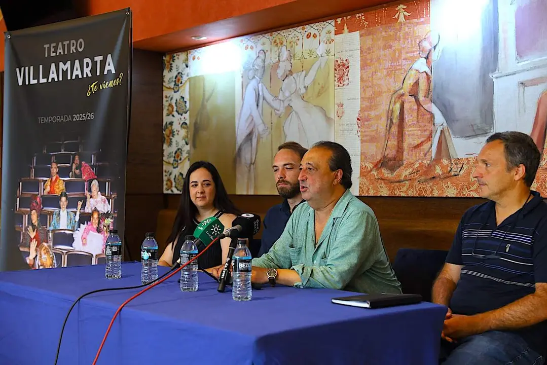  Francisco Zurita, junto a Carlos Granados, director del Teatro Villamarta. | Viva Jerez. 