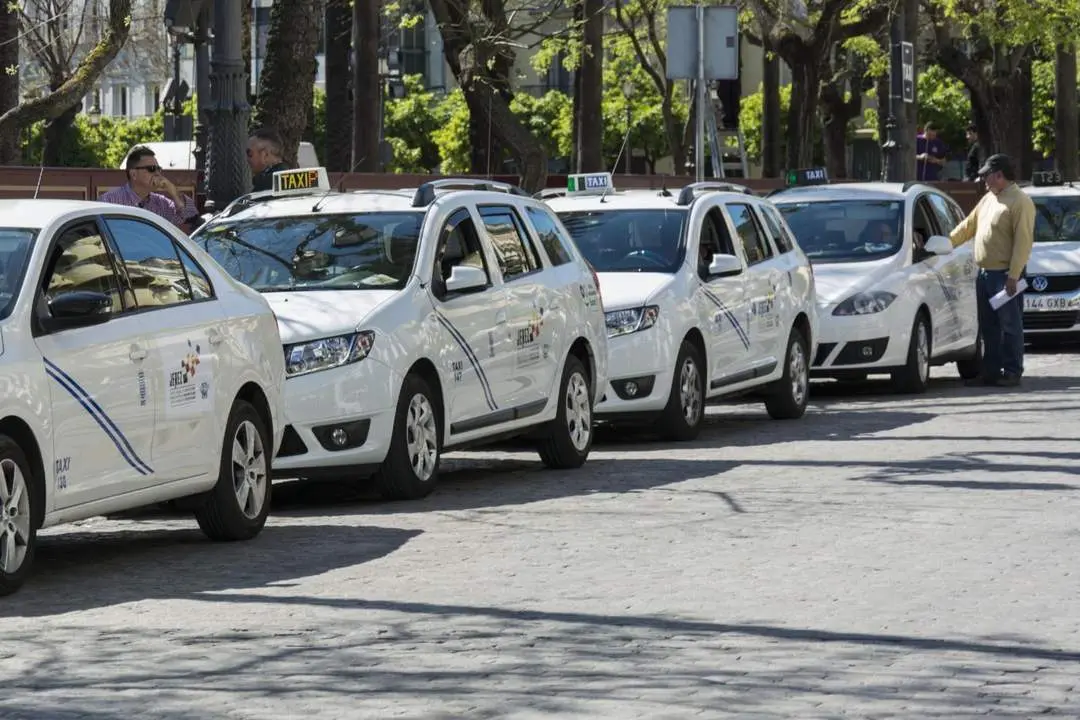  Una parada de taxis en Jerez - Melody Guti&eacute;rrez 