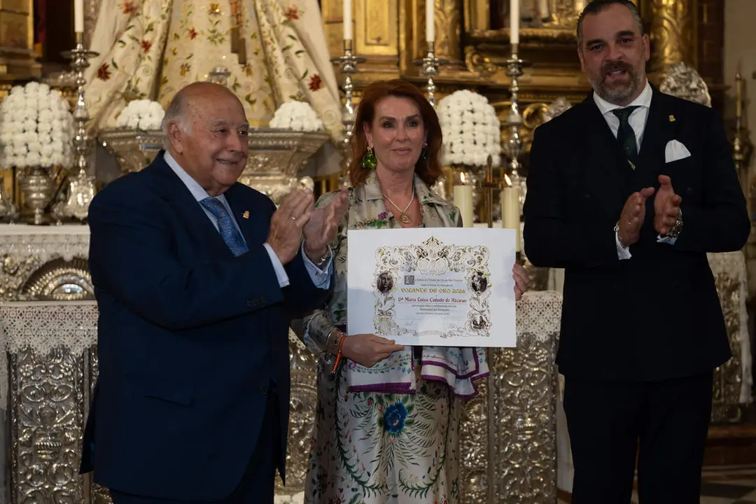  Entrega del Volante de Oro 2026 a Mar&iacute;a Luisa Cu&ntilde;ado de Azc&aacute;rate. | Hermandad del Transporte 