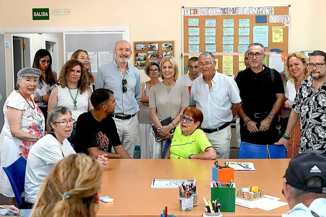  La alcaldesa de Jerez en su visita a la sede de Afemen. | jerez.es 