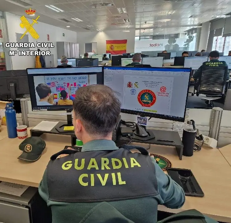  Un agente del equipo de CiberComandancia de la Guardia Civil. |  Guardia Civil 