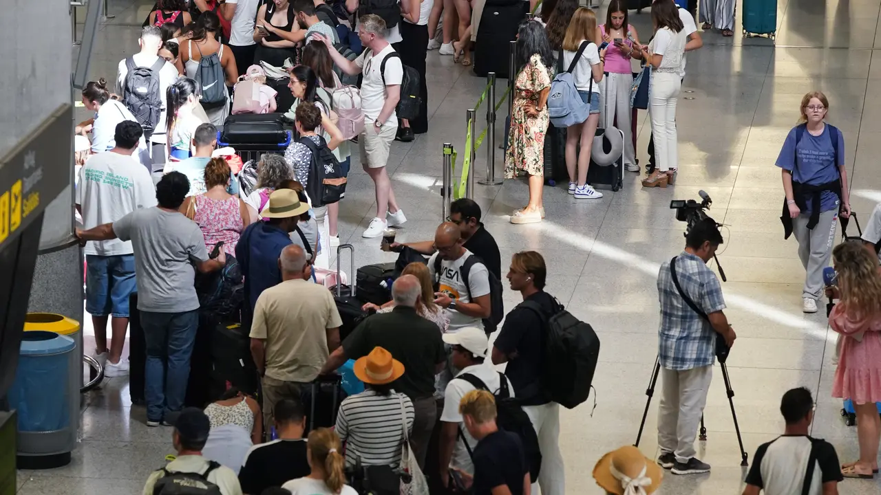 Aeropuerto | Alex Zea