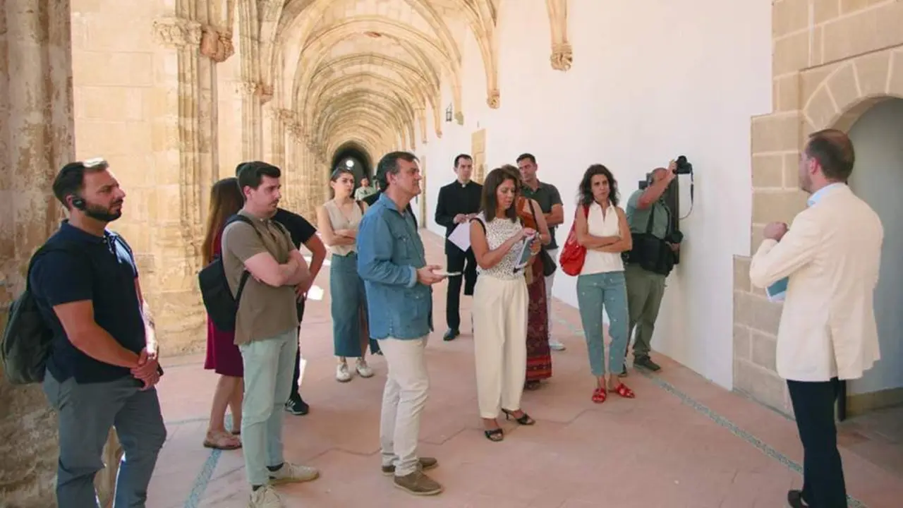  Una visita guiada a la Cartuja de Jerez - Viva 
