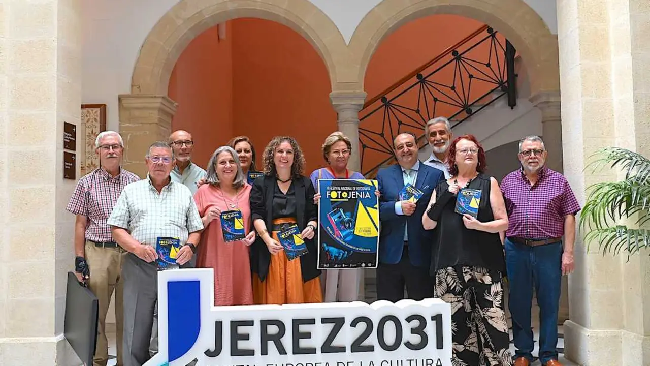 Presentaci&oacute;n de Fotojenia. | jerez.es 