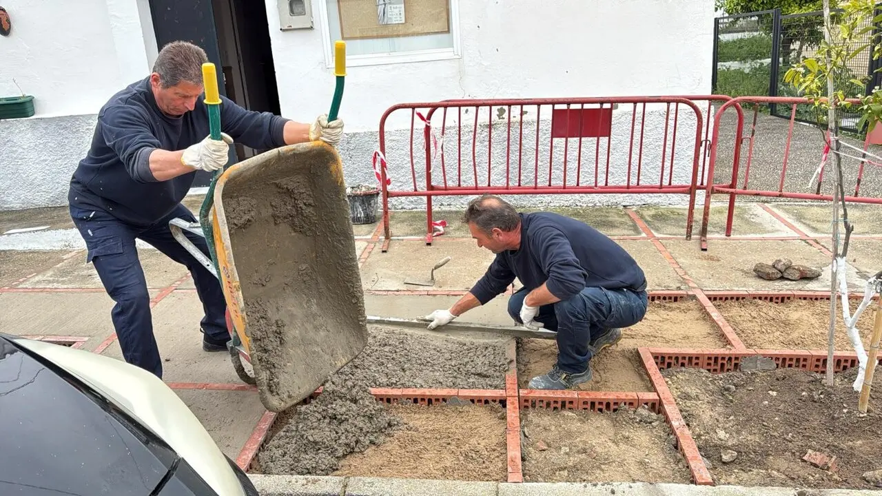  La construcci&oacute;n fue el &uacute;nico sector que cerr&oacute; el mes de septiembre con una ca&iacute;da del paro. | Viva Jerez. 