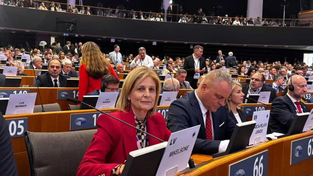  La alcaldesa este lunes en el Parlamento Europeo. | jerez.es 