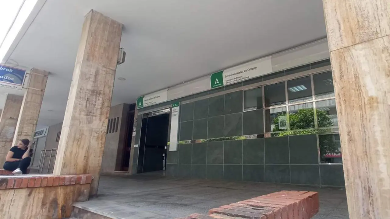  Una oficina del Servicio Andaluz de Empleo en Jerez.  - Andaluc&iacute;a Informaci&oacute;n 