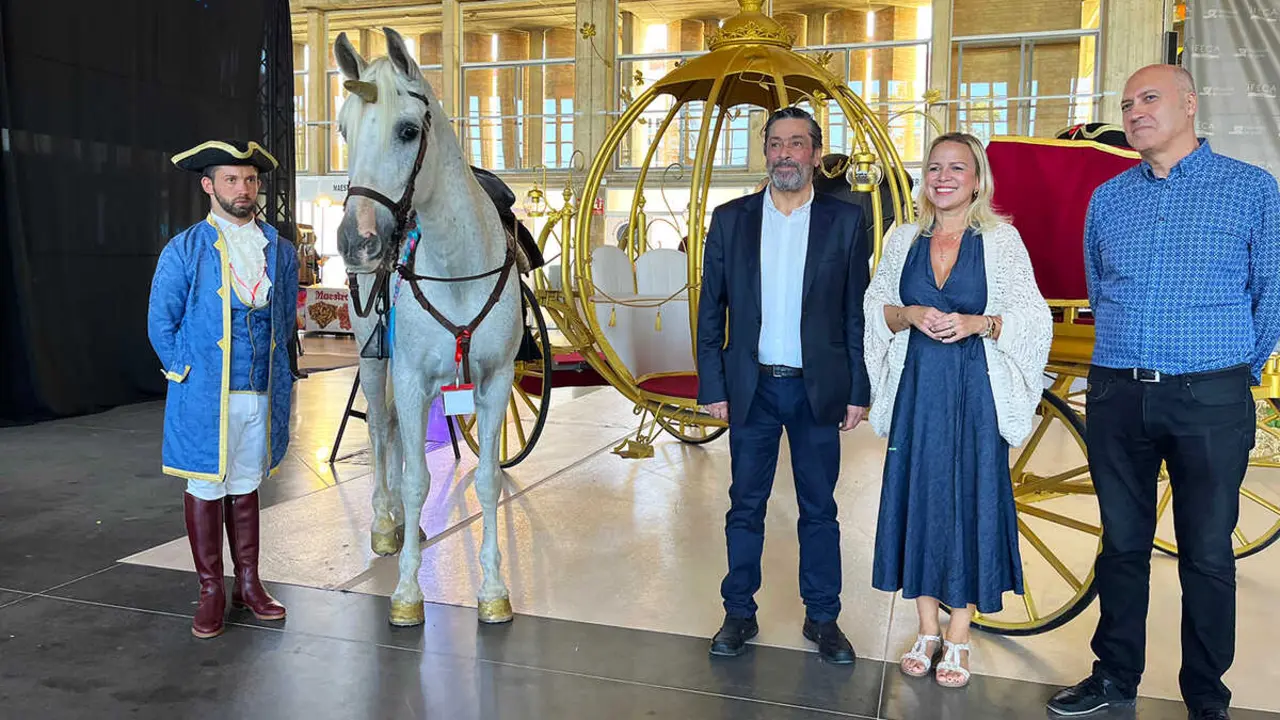  Inauguraci&oacute;n de Bodasur. 