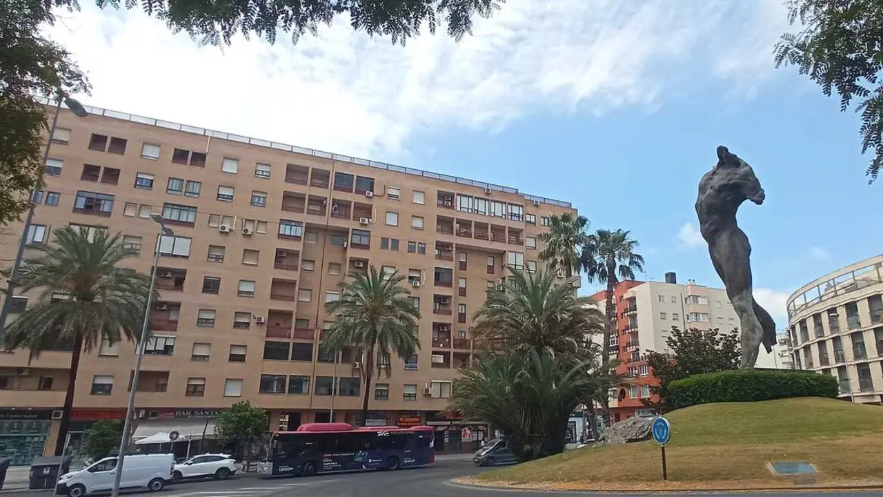  Edificios de viviendas en el entorno de la rotonda del Minotauro. | F.C.A. 