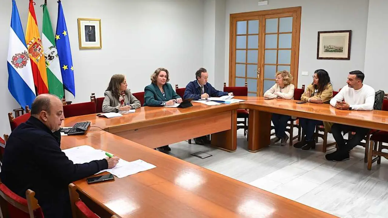  El consejo de administraci&oacute;n de Emuvijesa, donde se ha aprobado la decisi&oacute;n. |  jerez.es 