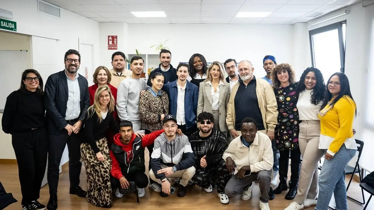  La ministra Yolanda D&iacute;az durante su visita a Jerez este jueves en una de las sedes de CEAin. | Cedida 