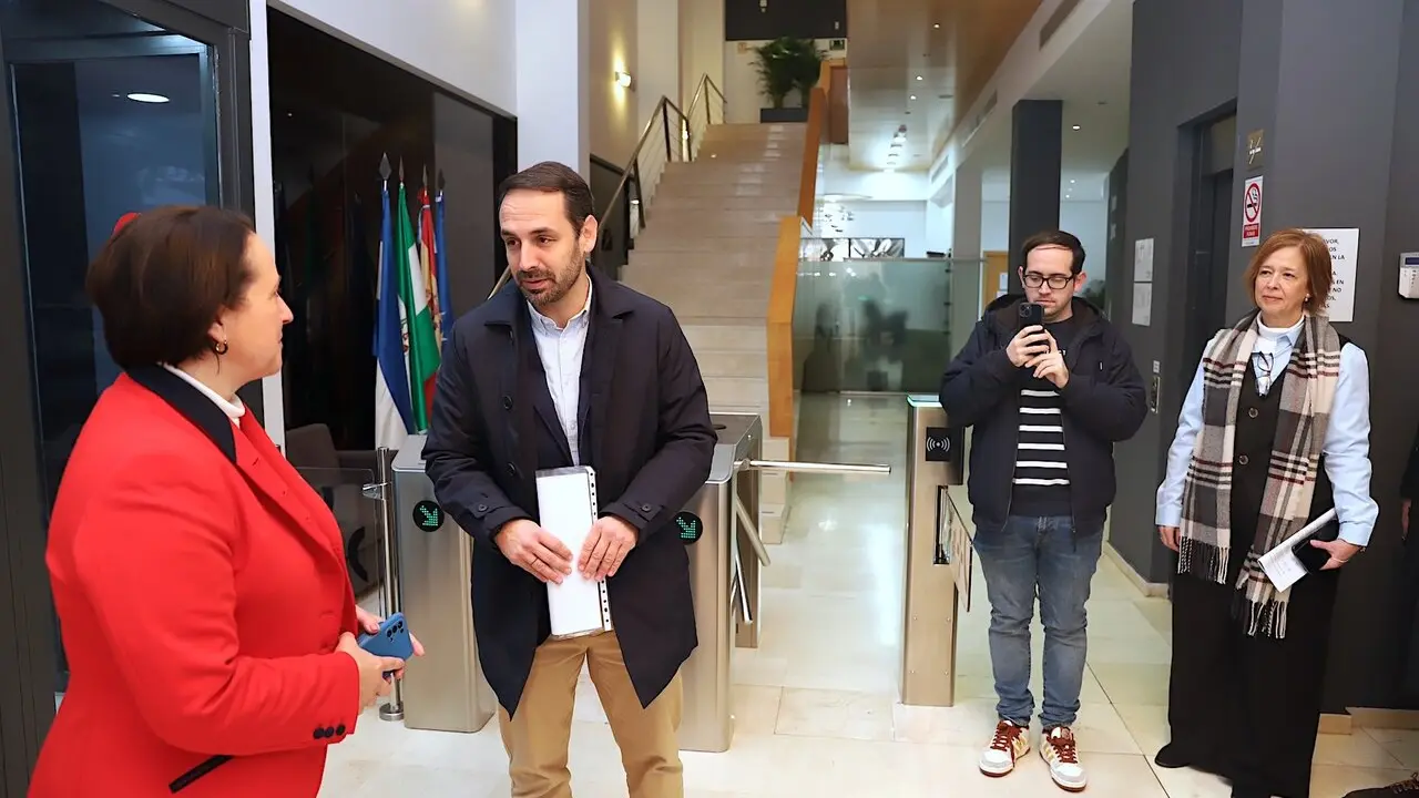  Nela Garc&iacute;a, en su visita a las instalaciones de EIGO Center. | Viva Jerez. 
