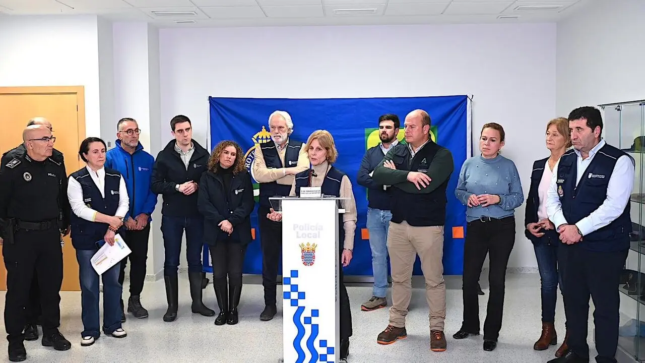  La alcaldesa compareciendo en rueda de prensa. |  jerez.es 