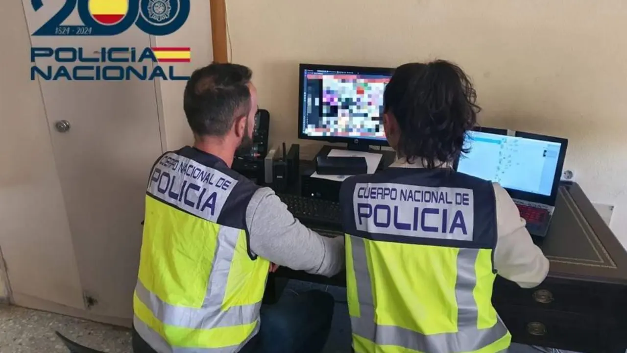  Agentes de Polic&iacute;a Nacional especializados en ciberdelincuencia. - VIVA 
