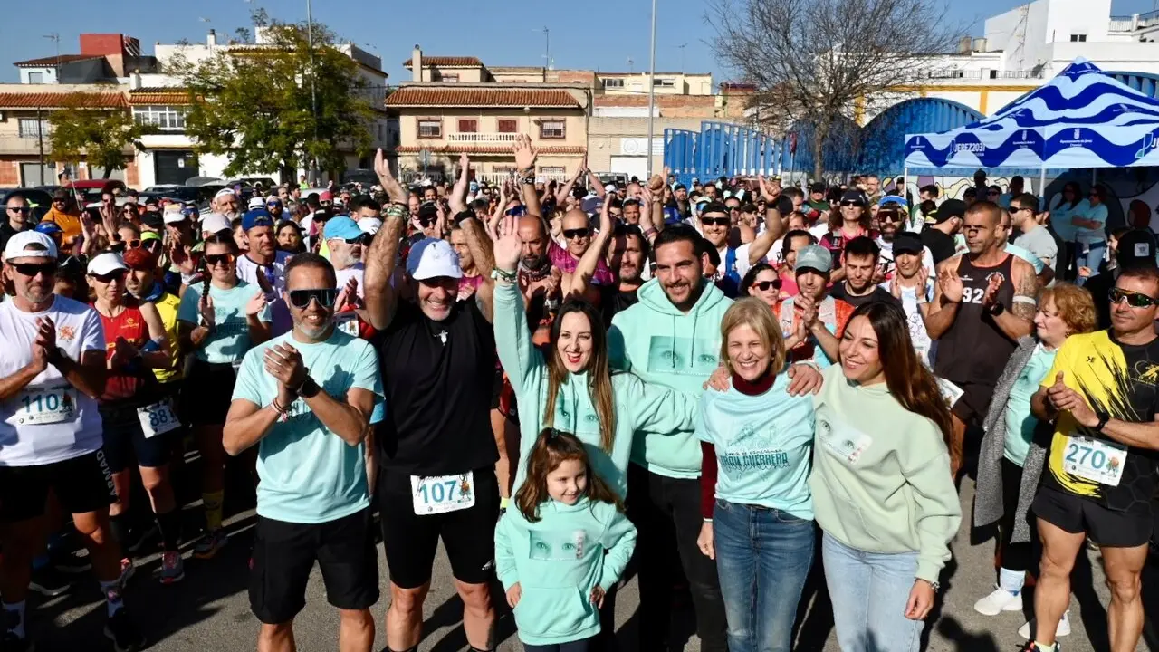  La peque&ntilde;a Valentina, presente en el momento de la salida de la prueba. |  jerez.es 