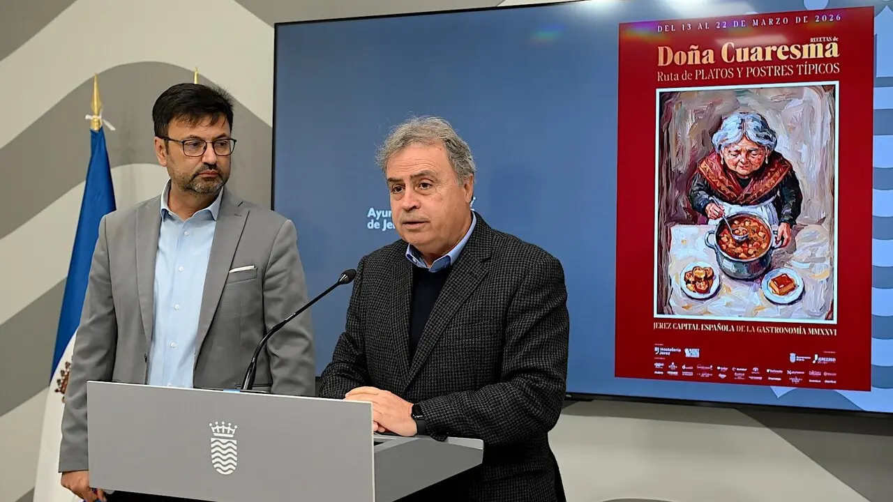 Carrasco y Real en la presentaci&oacute;n de la Ruta de recetas Do&ntilde;a Cuaresma. |  jerez.es 