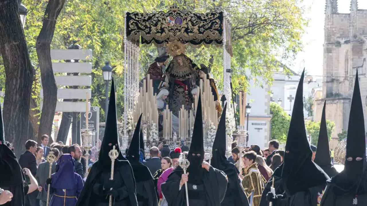 La Piedad. |  DL