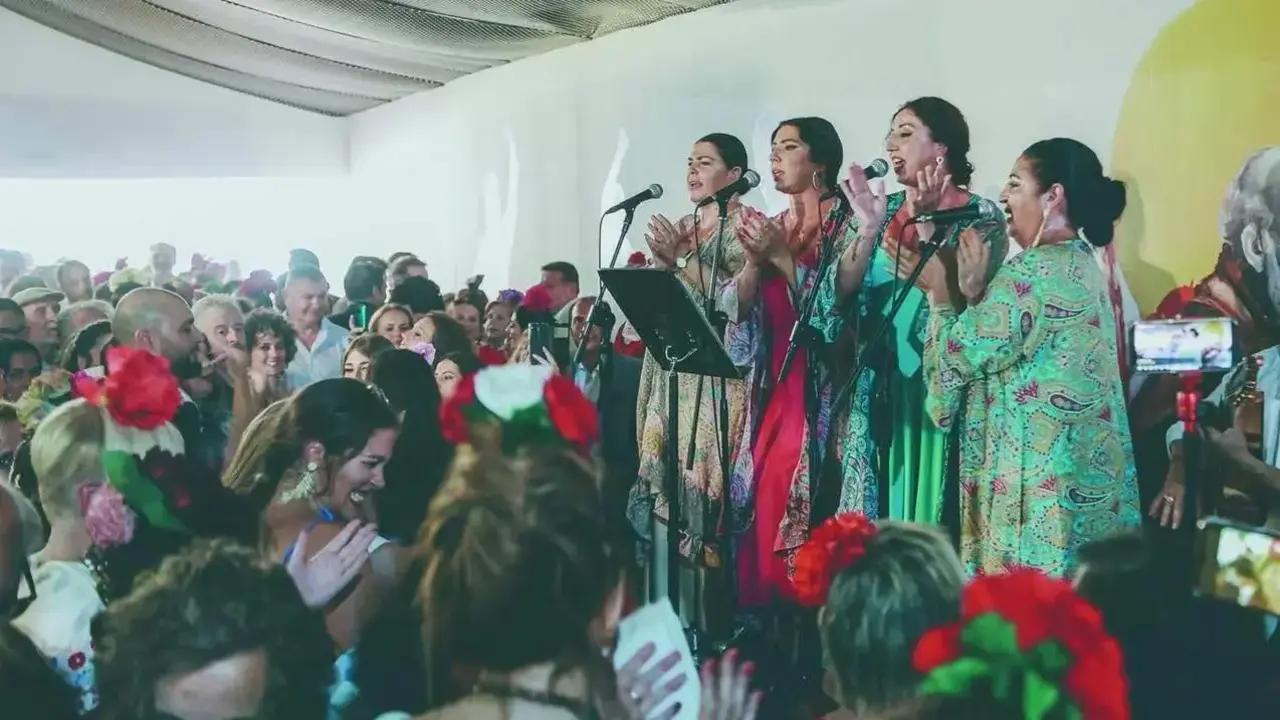 La m&uacute;sica en directo, otro de los platos fuertes de la Feria de Jerez | Viva