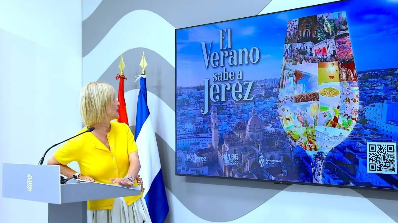  La alcaldesa en la presentaci&oacute;n de la agenda del verano | Jerez.es 