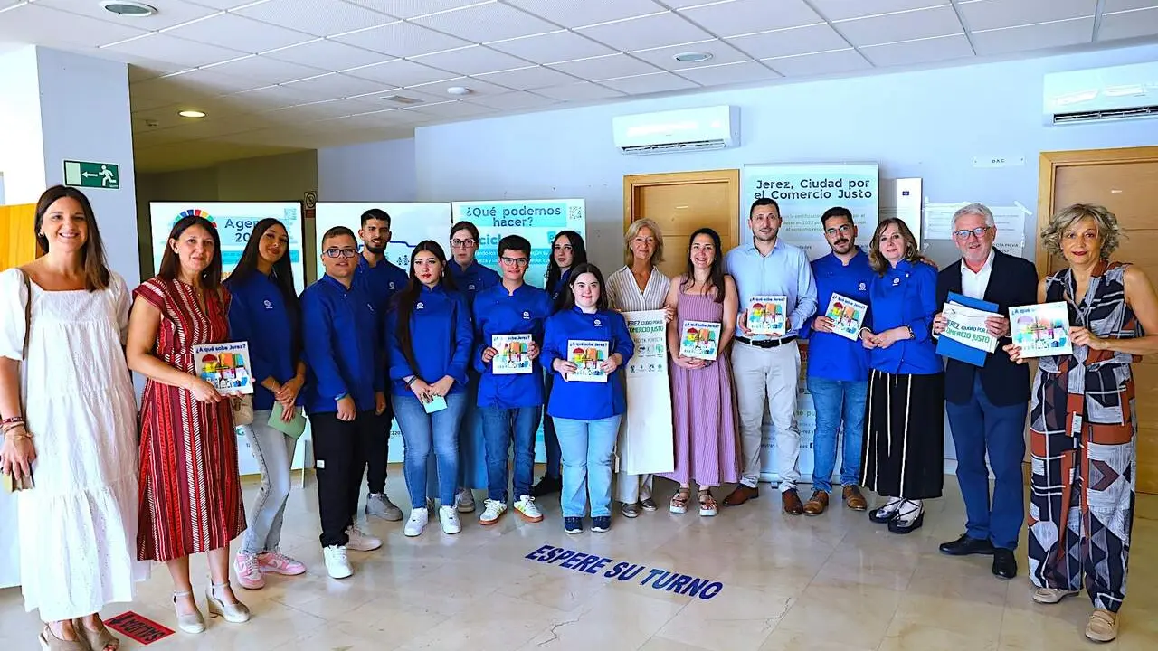  Imagen del acto de presentaci&oacute;n del recetario del SAFA Jerez. |  Jerez.es 