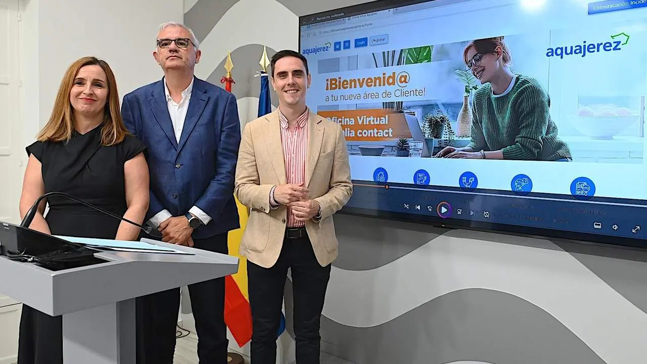  Jaime Espinar, en la presentaci&oacute;n de la App de Aquajerez. | Viva Jerez. 