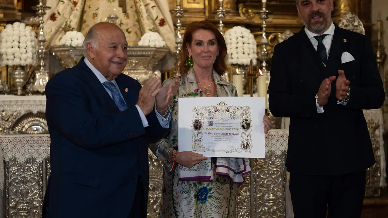  Entrega del Volante de Oro 2026 a Mar&iacute;a Luisa Cu&ntilde;ado de Azc&aacute;rate. | Hermandad del Transporte 